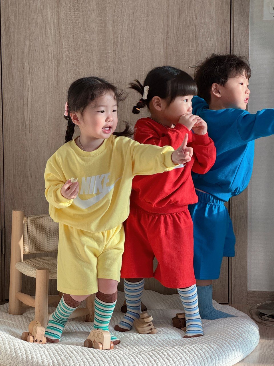 아잇 비비드 나염 맨투맨+반바지 9