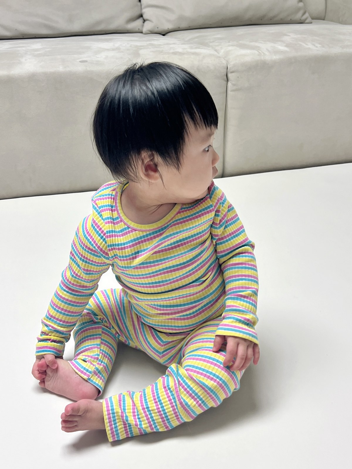 아잇 무지개 실내복 28
