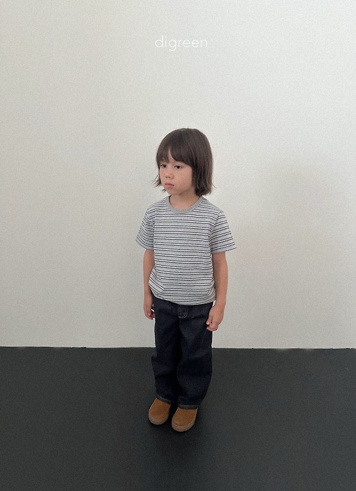 루피반팔티 19
