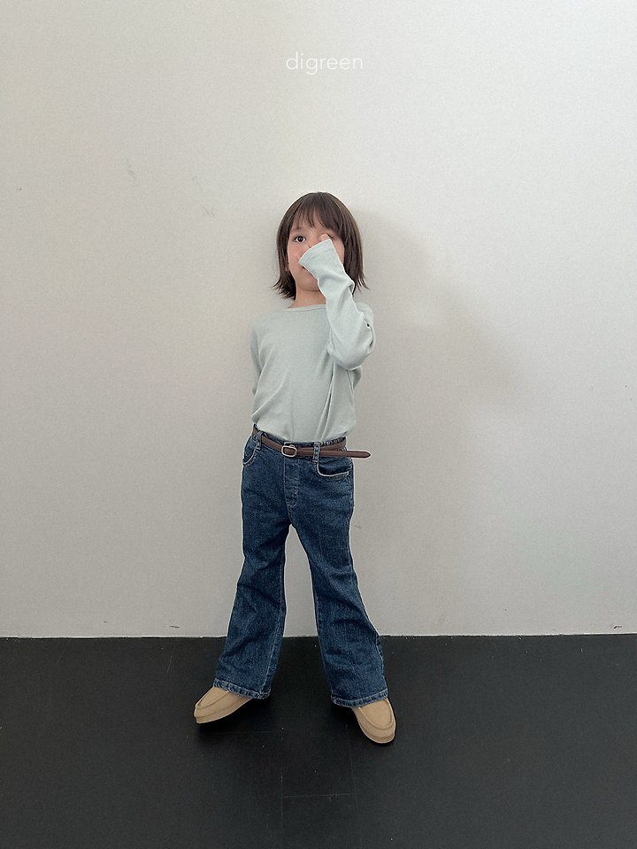 부츠컷데님팬츠 18