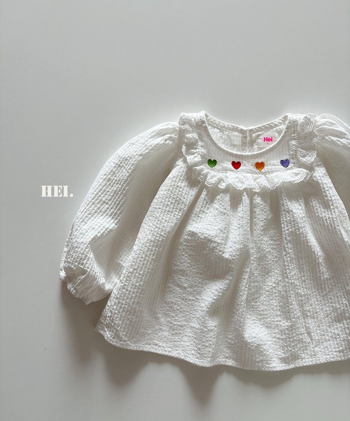 하트블라우스 3