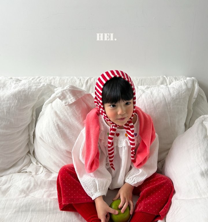하트블라우스 50