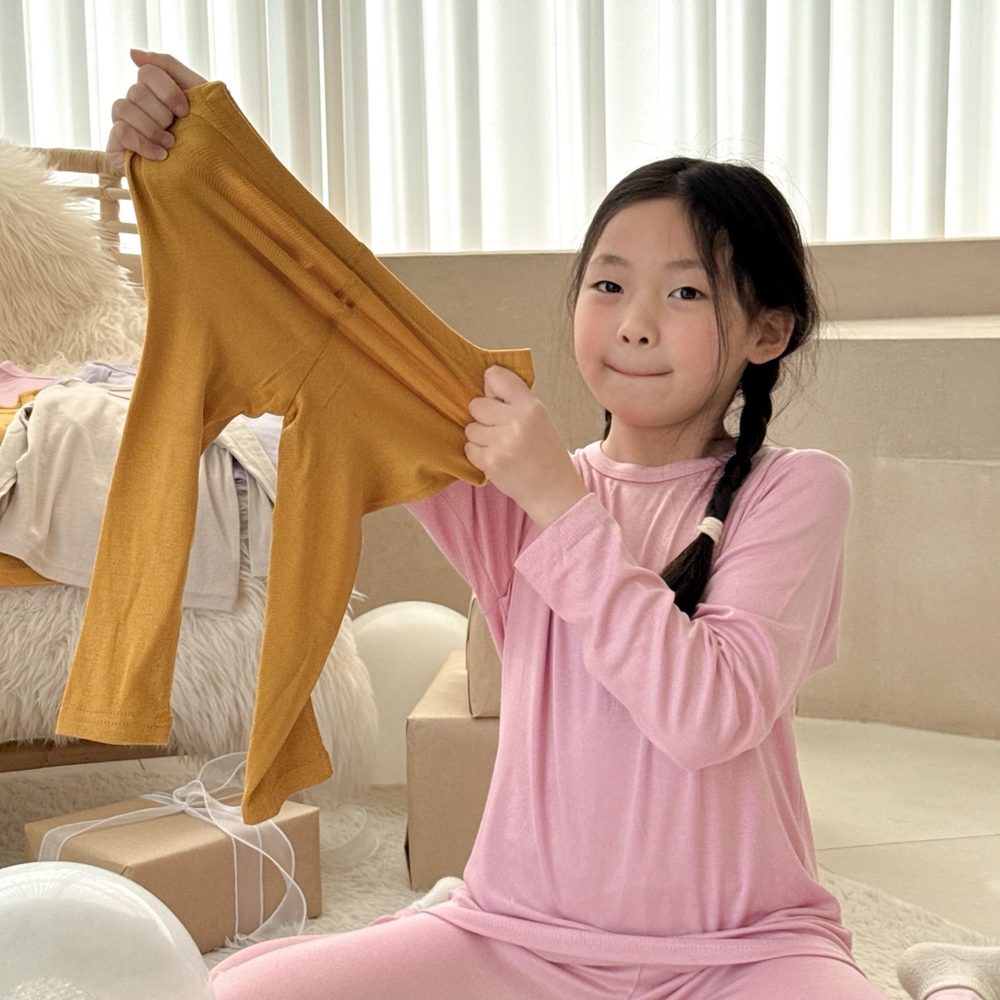 쟁여템 실내복 1+1+1 (색상랜덤) 16