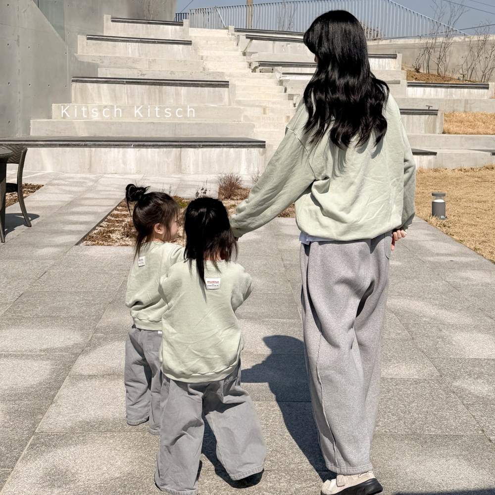 패밀리클래식아치자수맨투맨 16