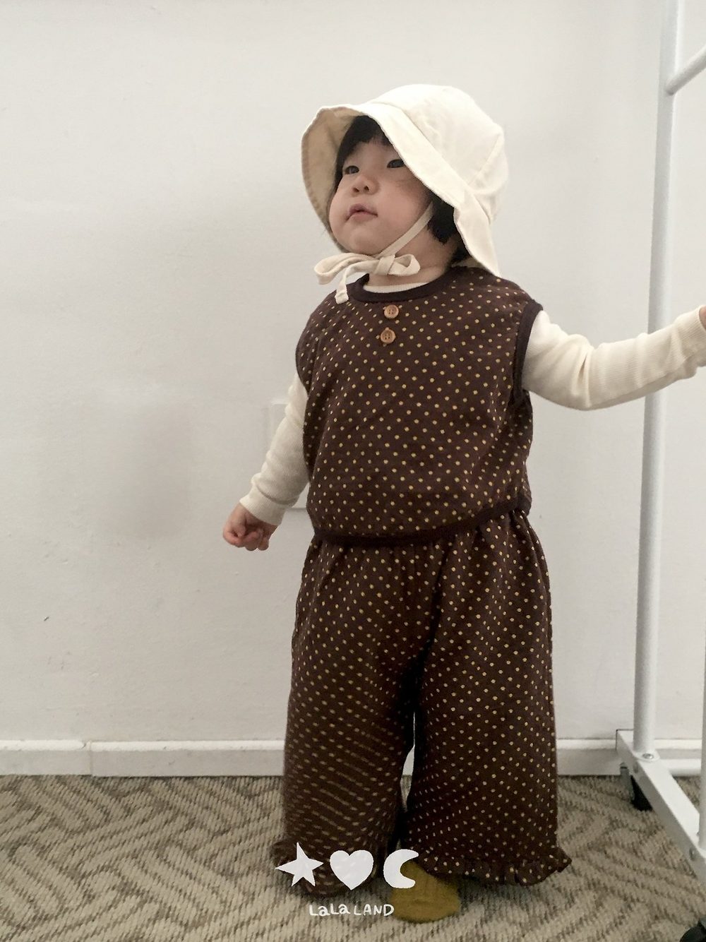 베베하트도트프릴팬츠 19