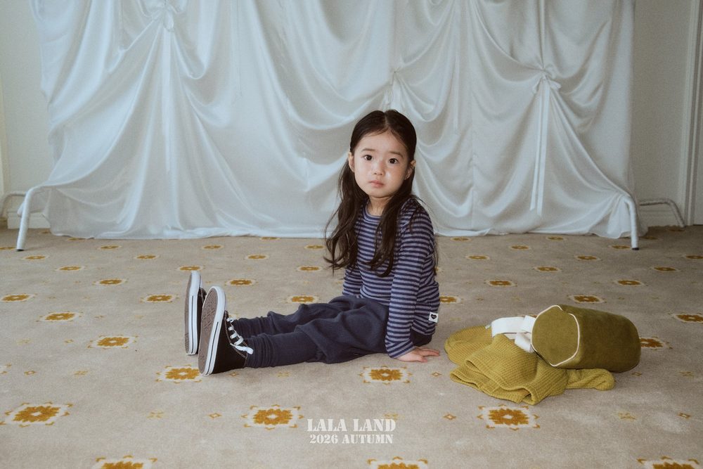 뮤즈스트라이프티 18