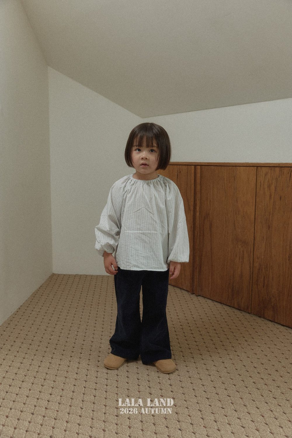 비오레블라우스 26