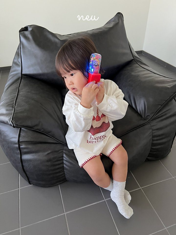 생일티 4
