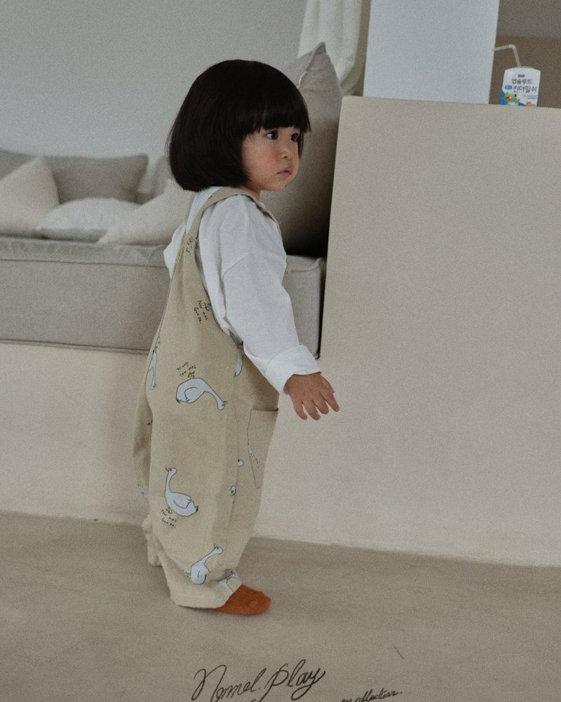 노멀덕멜빵바지 12