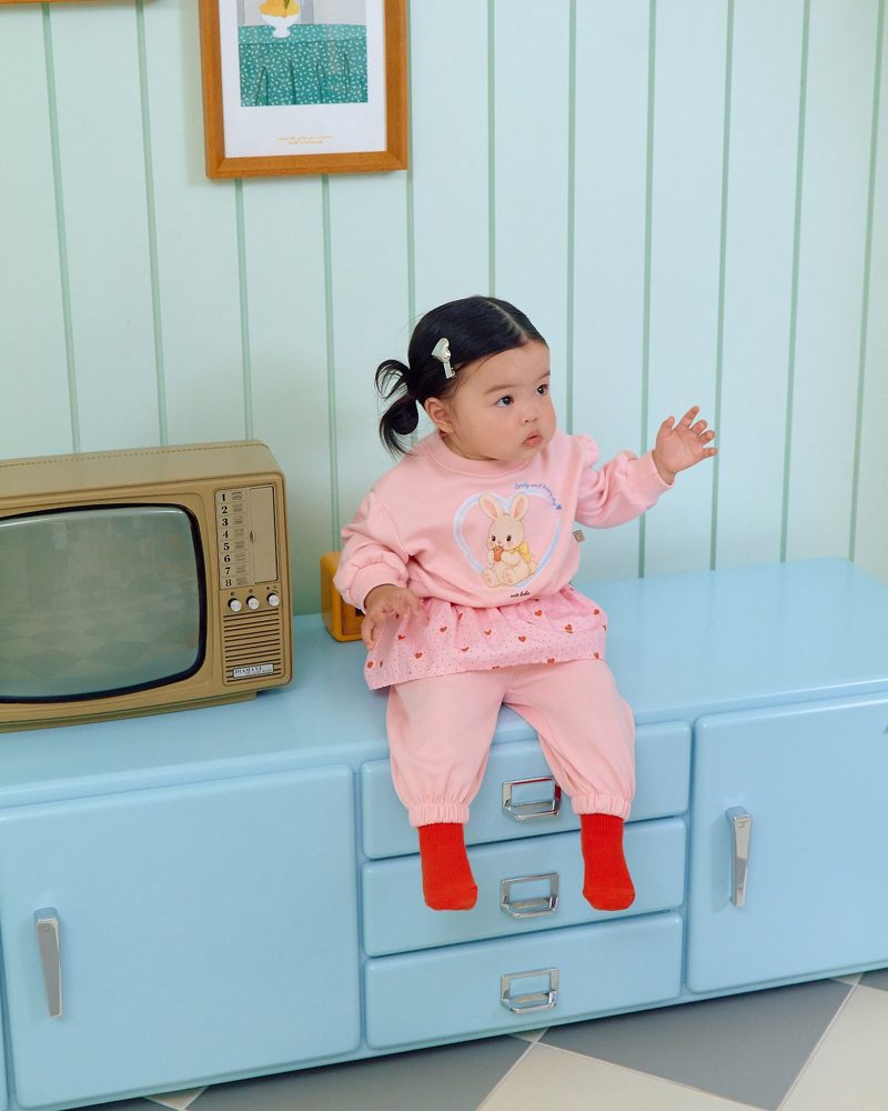 큐티래빗상하복 6
