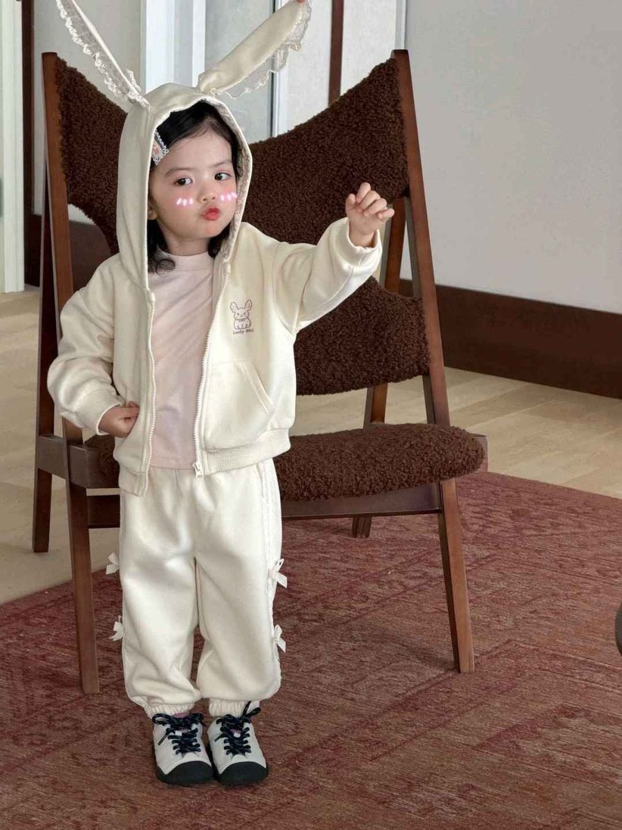 토끼후드셋업 2