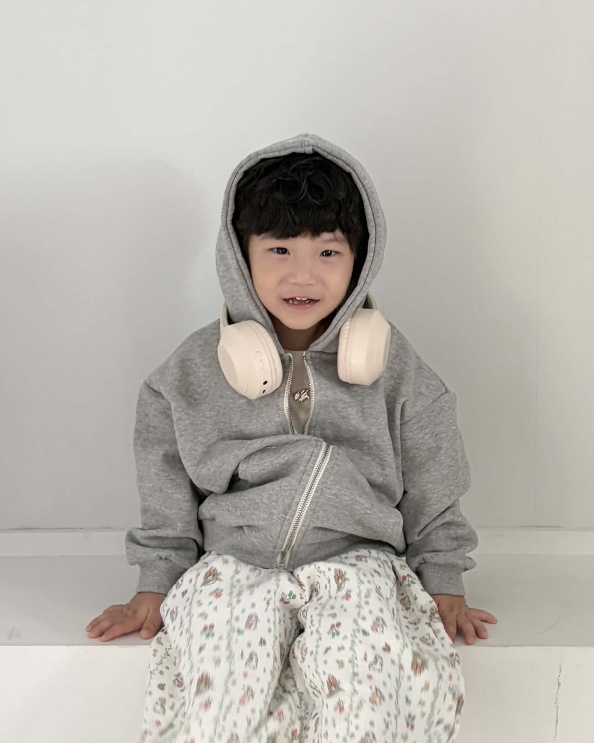 올유베베 멜로우 후드집업 25