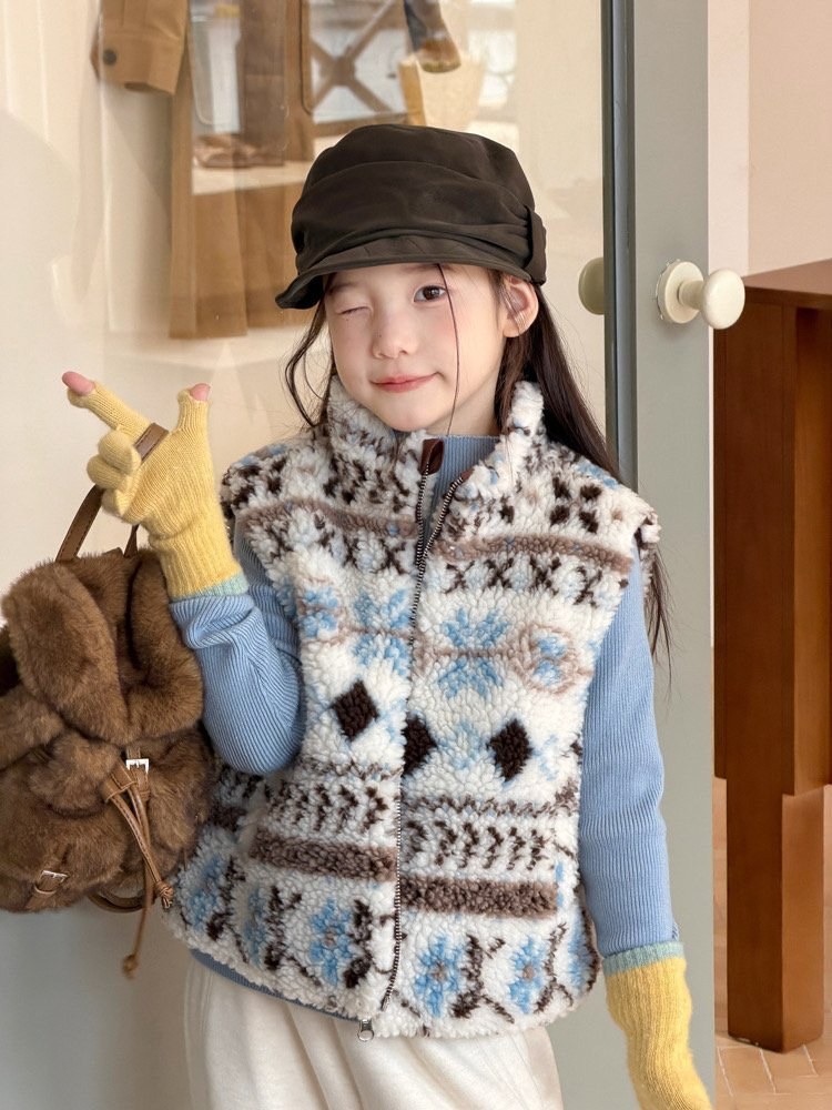 눈꽃자가드양털조끼