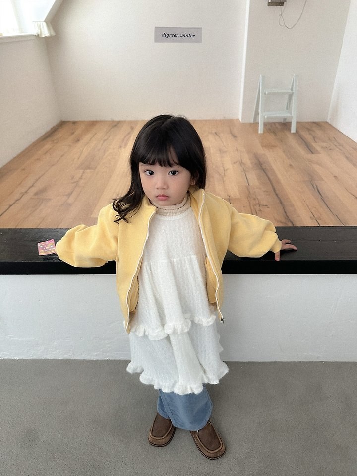카멜집업 35