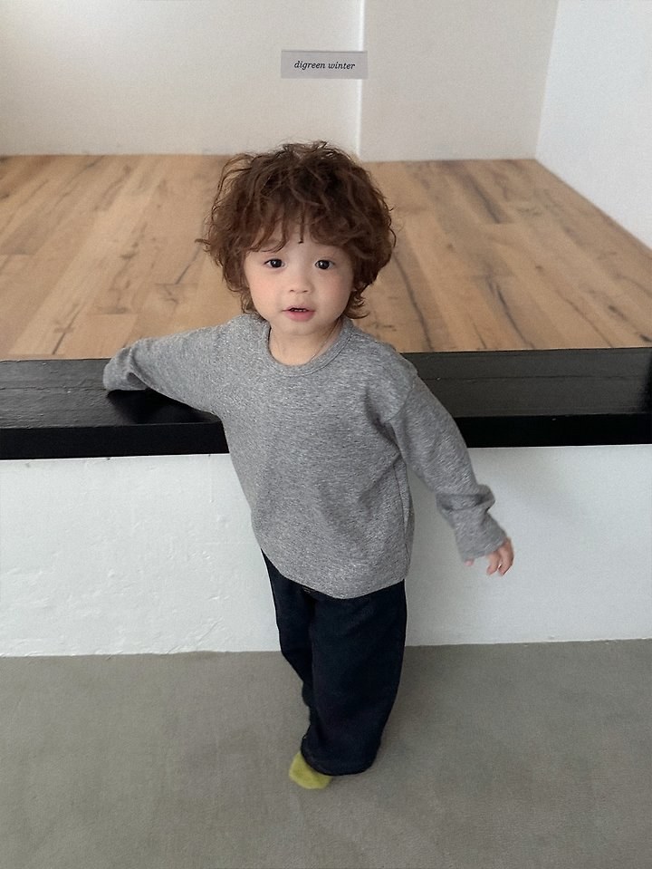 레터링티 26