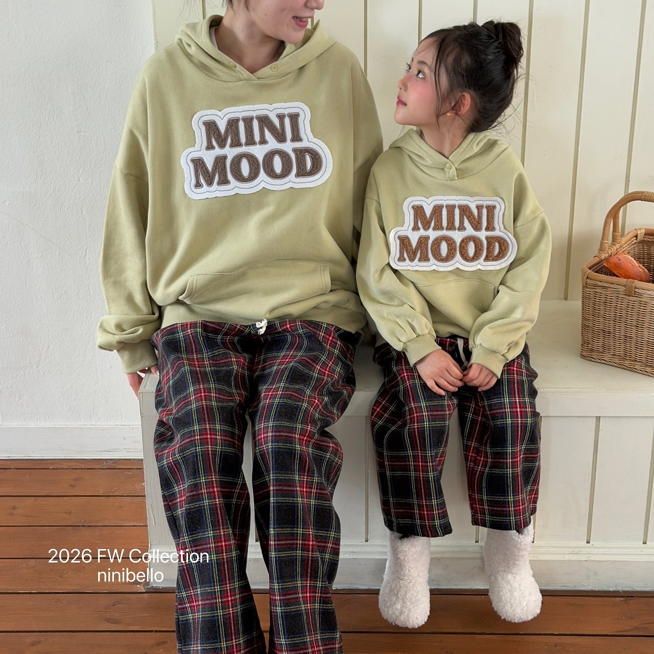 미니무드후드티 56