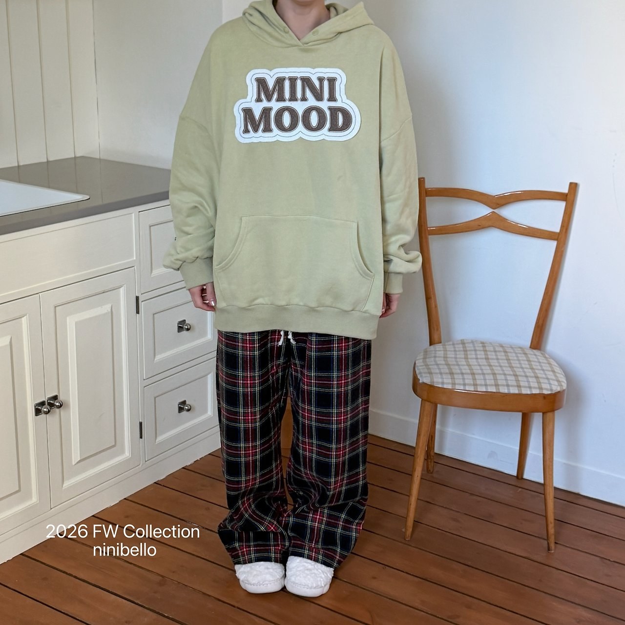 미니무드후드티 59